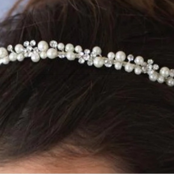 Pearl & Crystal Headband - Picture 3 of 3